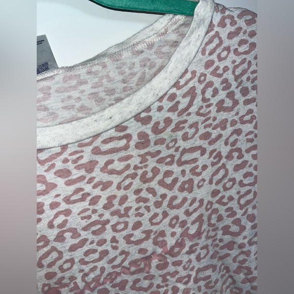 Champion Brand Women’s Long Sleeve Cheetah Print Tshirt Size Medium - Picture 8 of 11